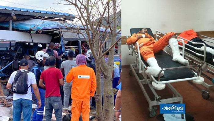 Four Bangladeshis killed in Mauritius bus crash-DailyProbash.com